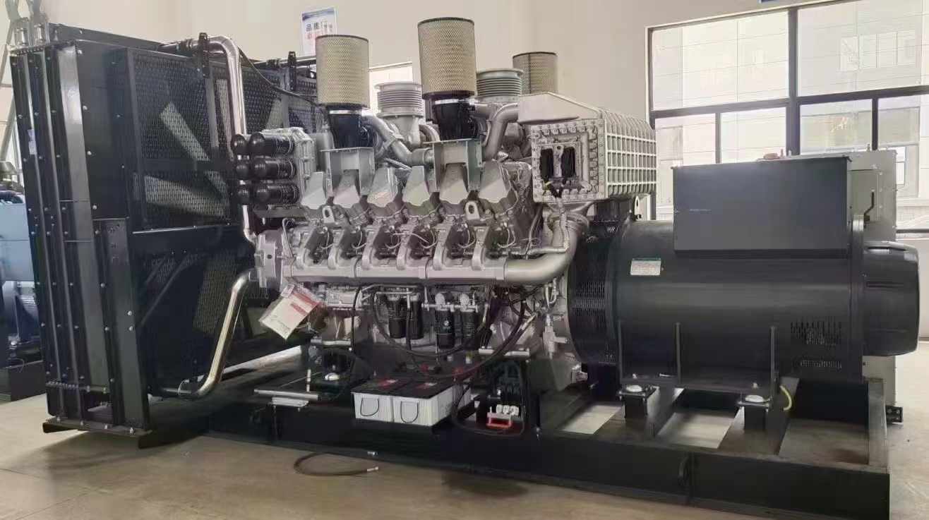 卓资800KW柴油发电机组可以带动多少kw的设备？
