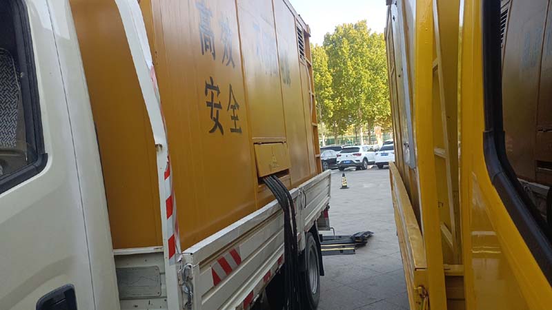 卓资如何判断柴油发电机组和UPS电源的切换时间是否符合要求？