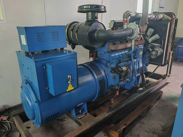 卓资100kW柴油发电机组使用多级机油有哪些优缺点？
